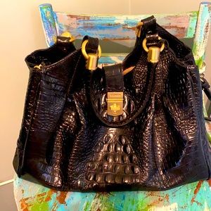 Brahmin bag w/matching card holder zipper wallet